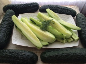 Огурцы